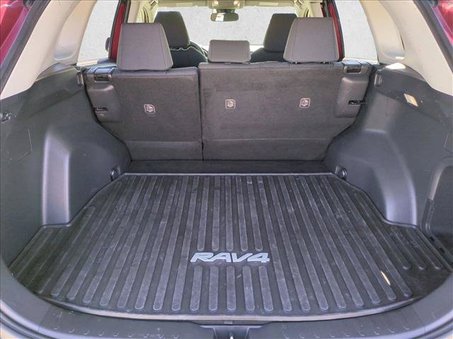 Certified 2025 Toyota RAV4 LE AWD/4WD image 6