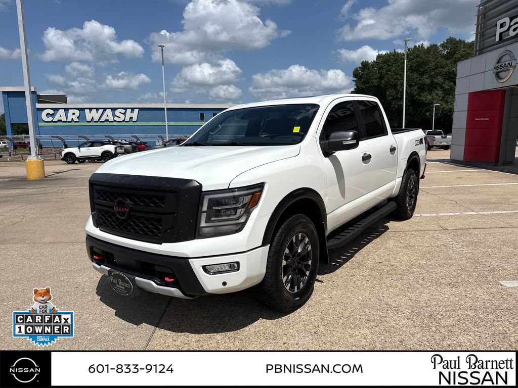 Used 2023 Nissan Titan PRO-4X w/ Pro-4x Convenience Package AWD/4WD image 16