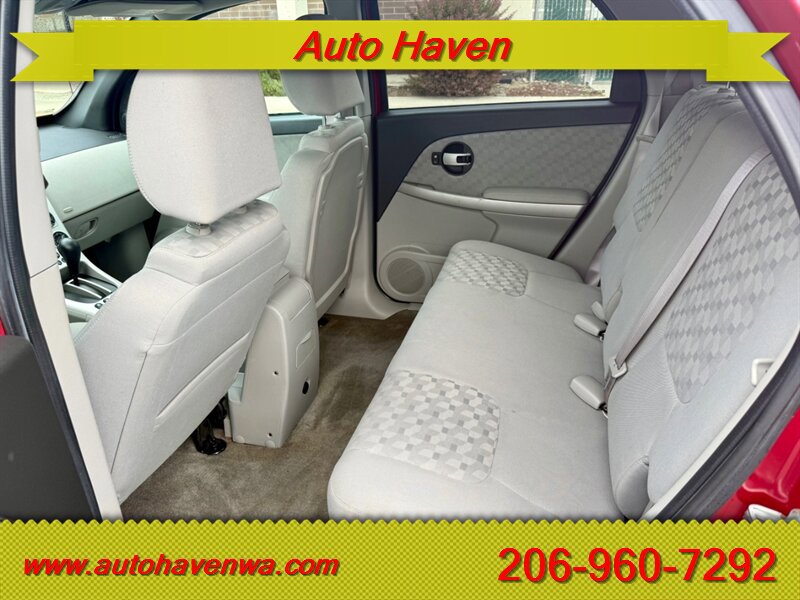 Used 2005 Chevrolet Equinox LT FWD image 11