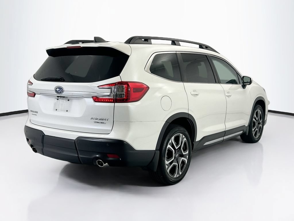 Used 2023 Subaru Ascent Limited AWD/4WD image 5