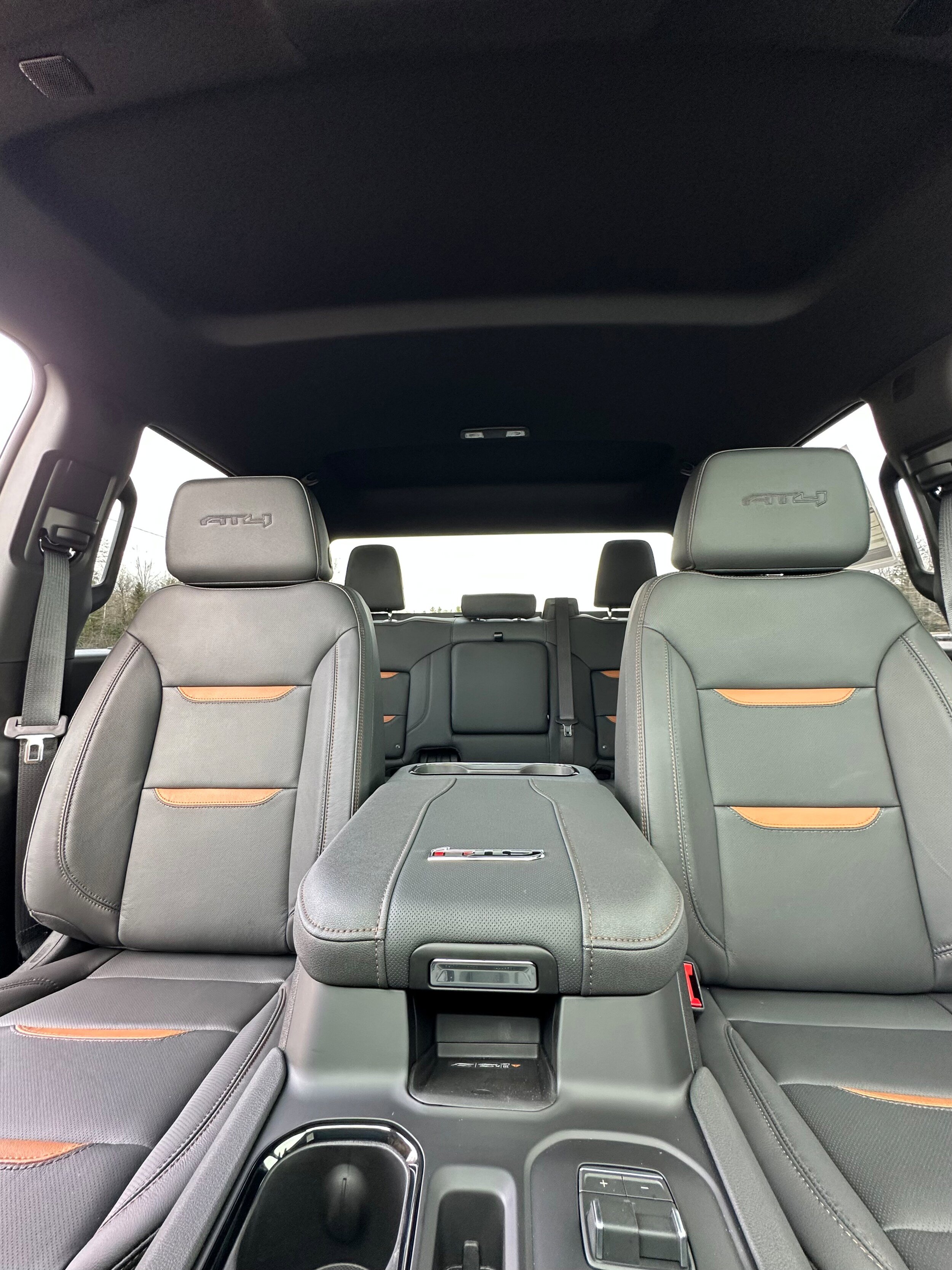 New 2026 GMC Sierra 2500 AT4 AWD/4WD image 11