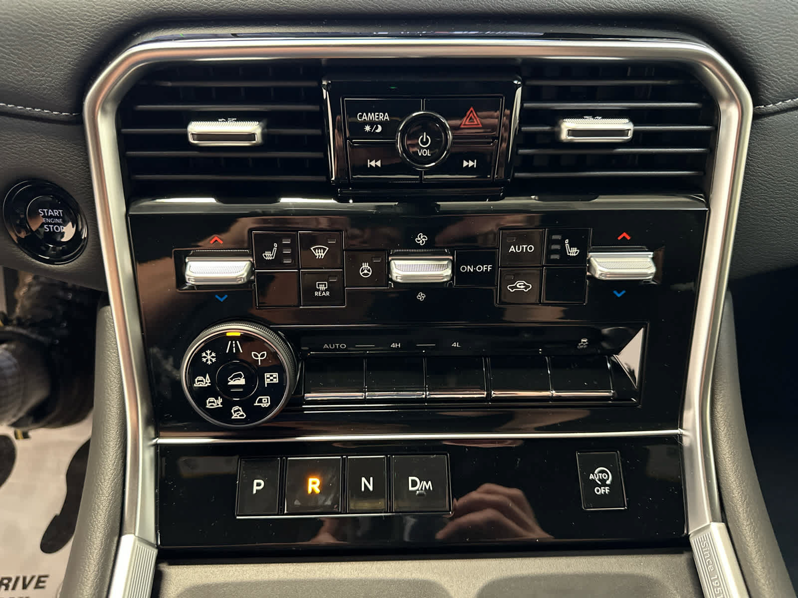 New 2026 Nissan Armada SL AWD/4WD image 16