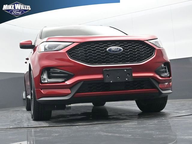 Certified 2022 Ford Edge ST-Line w/ Class II Trailer Tow Package image 18
