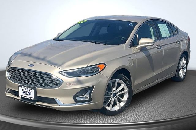 Used 2019 Ford Fusion Energi Titanium image 12