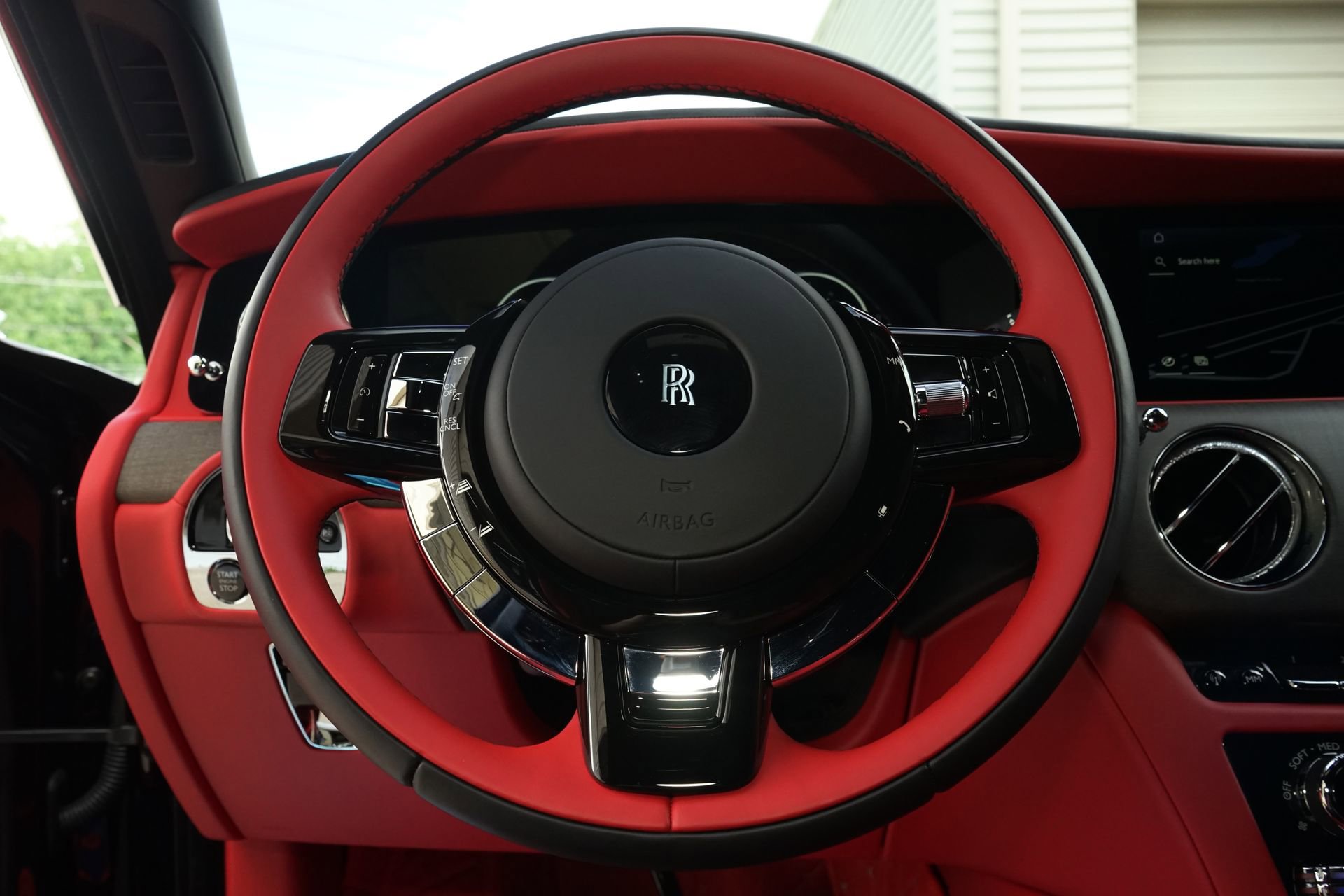 Used 2025 Rolls-Royce Ghost AWD/4WD image 13