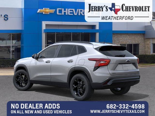 New 2026 Chevrolet Trax LT w/ Driver Confidence Package FWD image 4