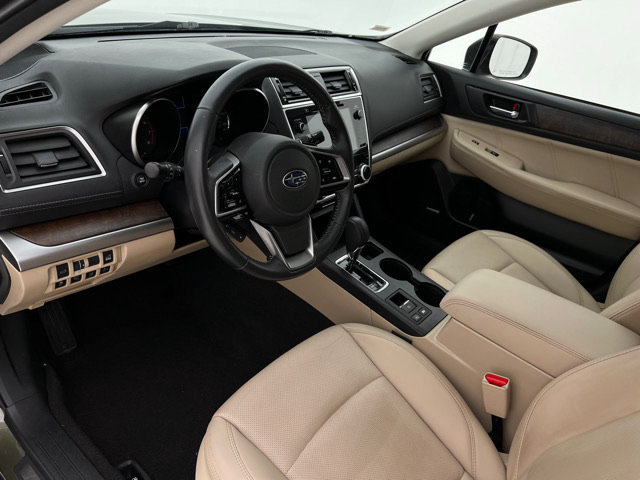 Used 2018 Subaru Outback 2.5i Limited AWD/4WD image 12