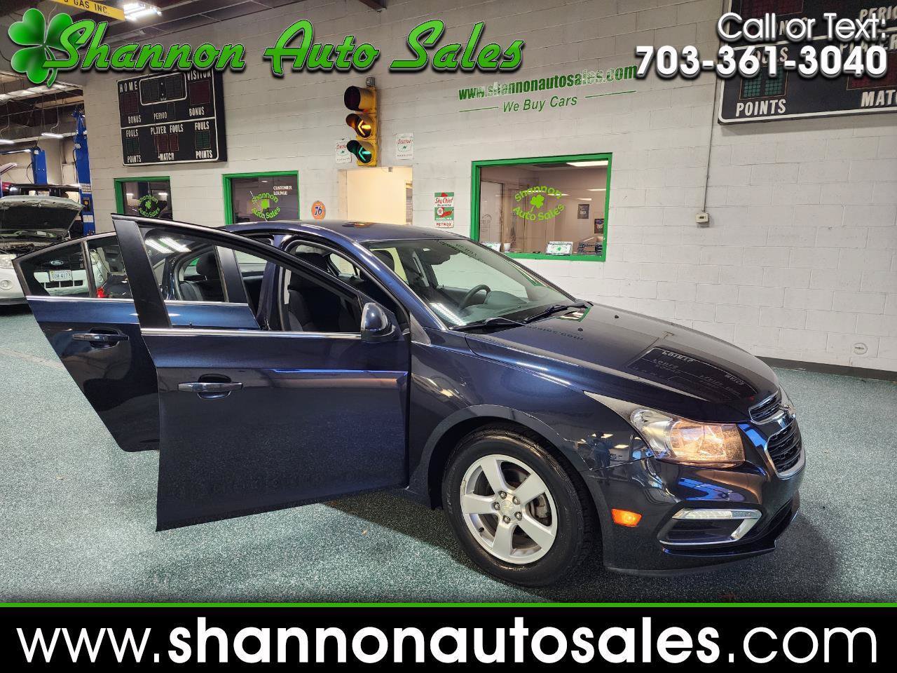 Used 2016 Chevrolet Cruze LT FWD image 1