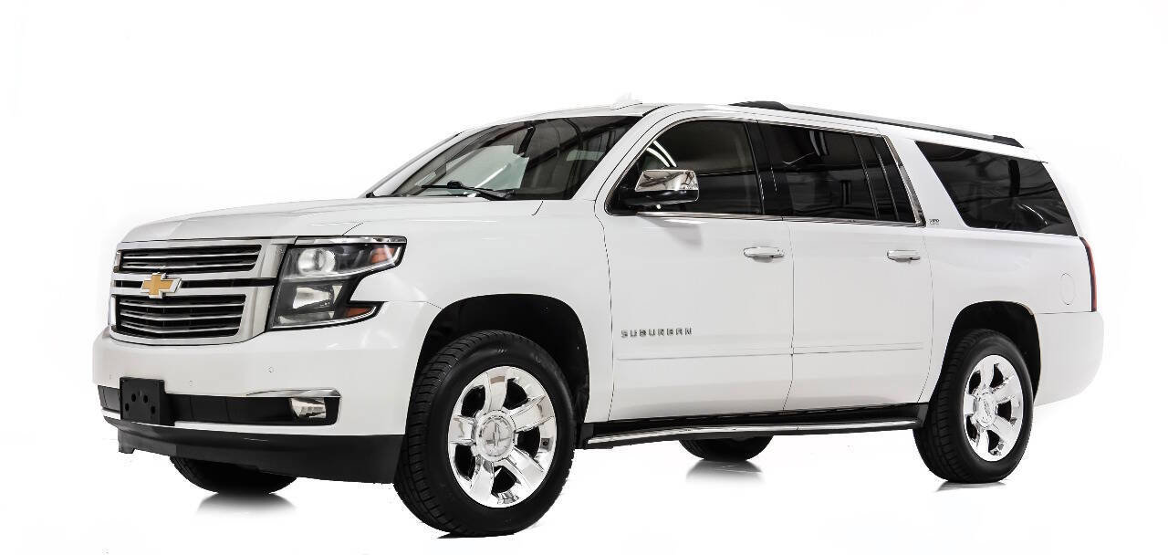 Used 2015 Chevrolet Suburban LTZ image 2