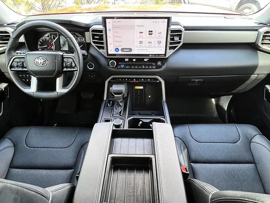Used 2023 Toyota Tundra Limited AWD/4WD image 21