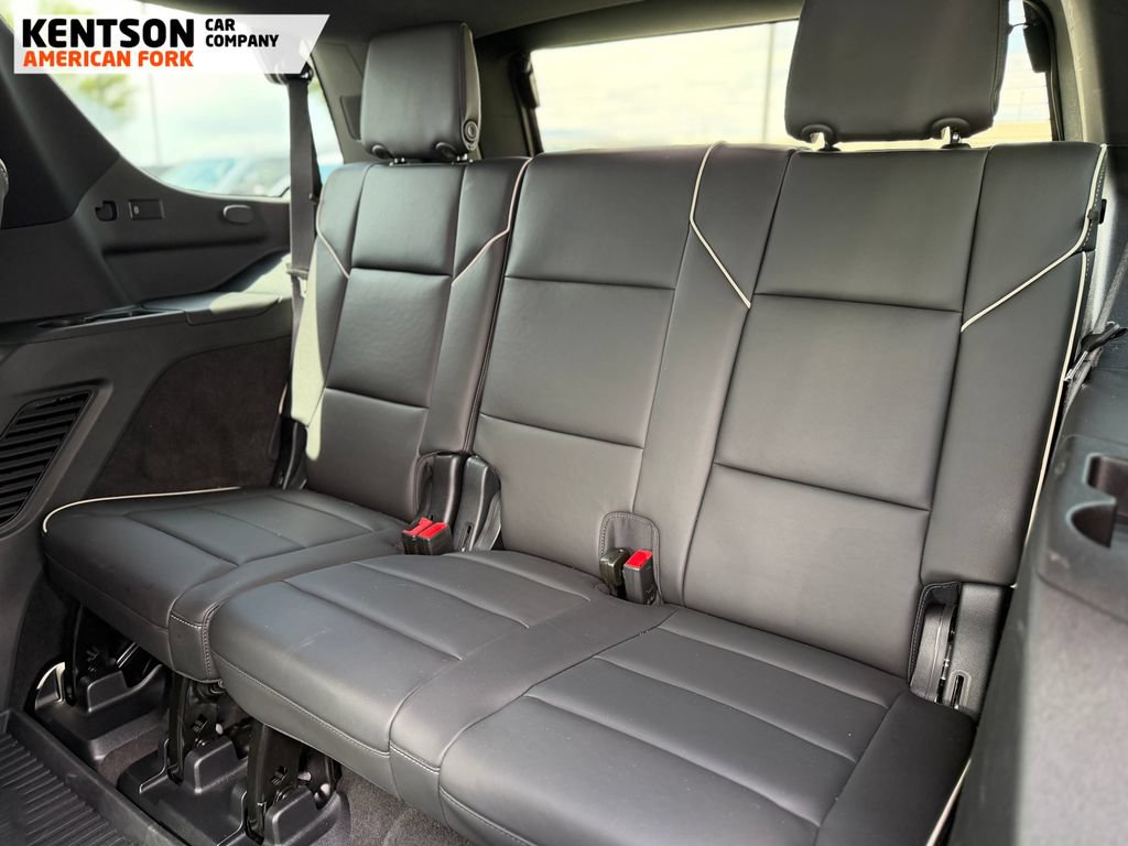 Used 2024 Cadillac Escalade Sport w/ LPO, Floor Liner Package AWD/4WD image 36