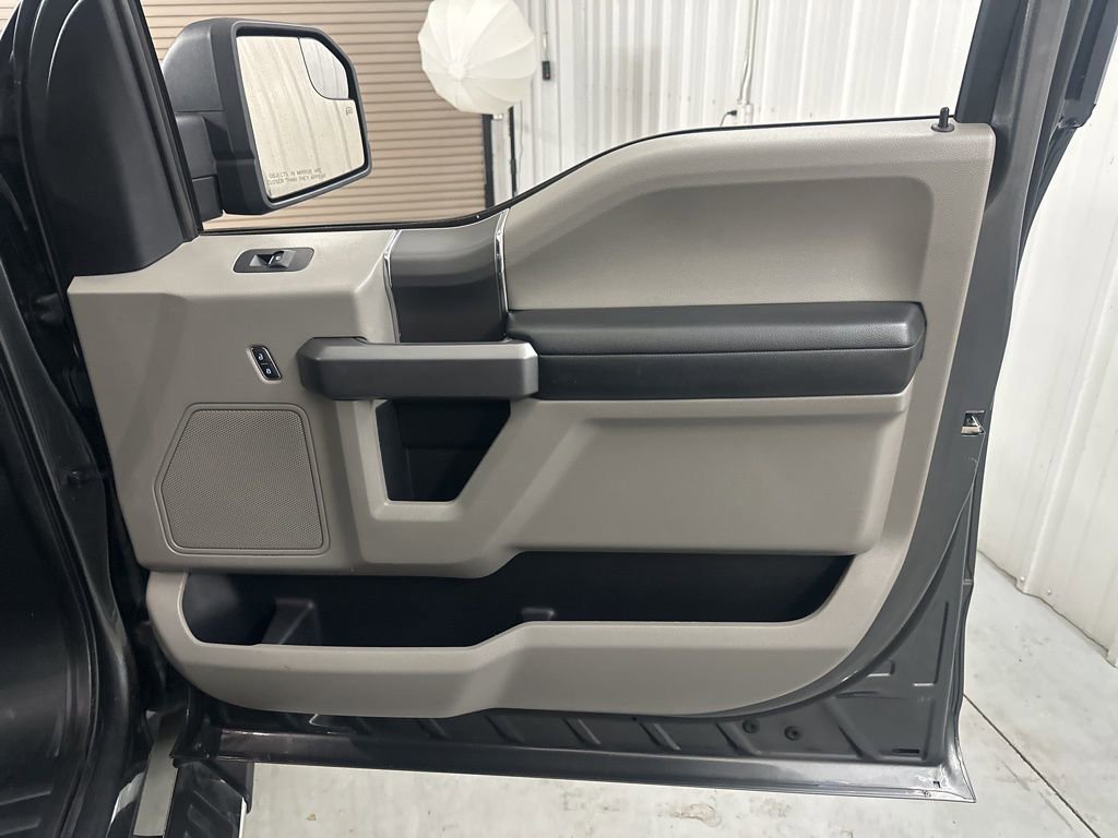 Used 2020 Ford F150 XLT w/ Equipment Group 302A Luxury image 38