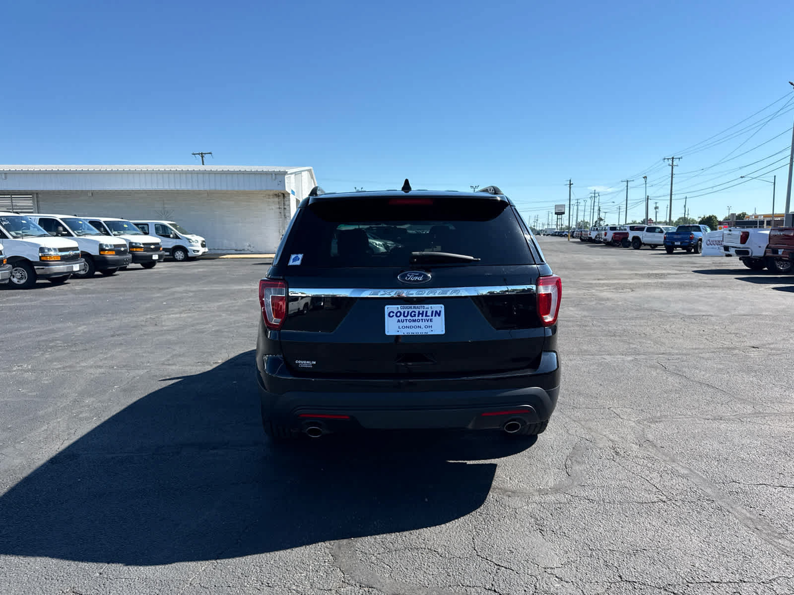 Used 2017 Ford Explorer FWD image 4