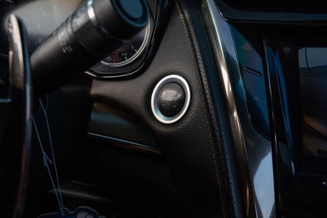 Used 2019 Cadillac CTS V w/ Luxury Package RWD image 21