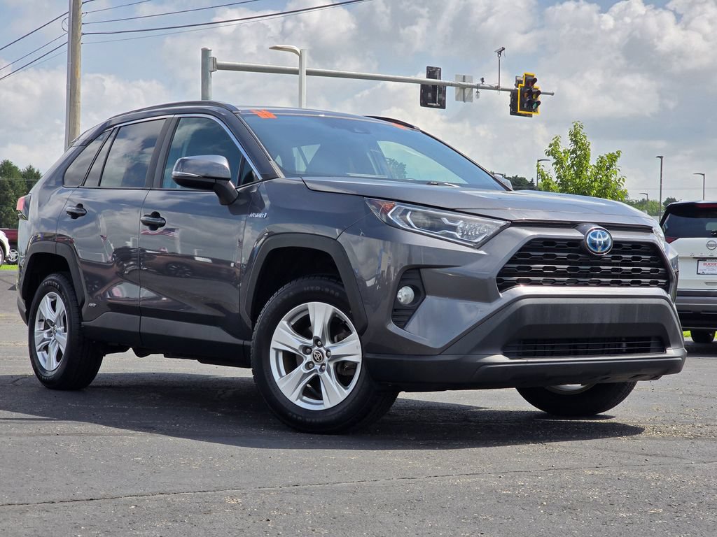Used 2021 Toyota RAV4 XLE w/ XLE Grade Weather Package