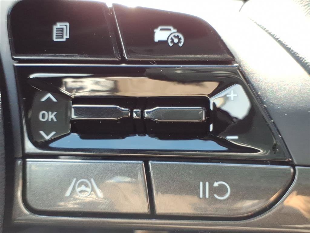 New 2026 Hyundai Elantra Sport image 27