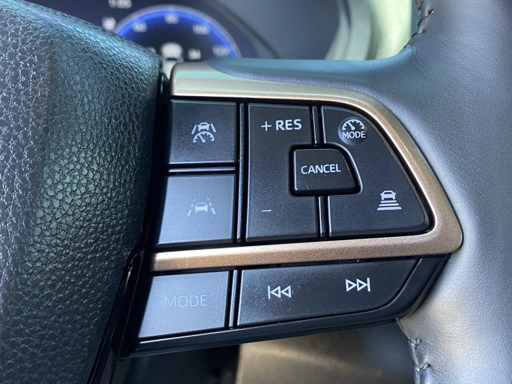 Certified 2025 Toyota Grand Highlander AWD Hybrid image 28