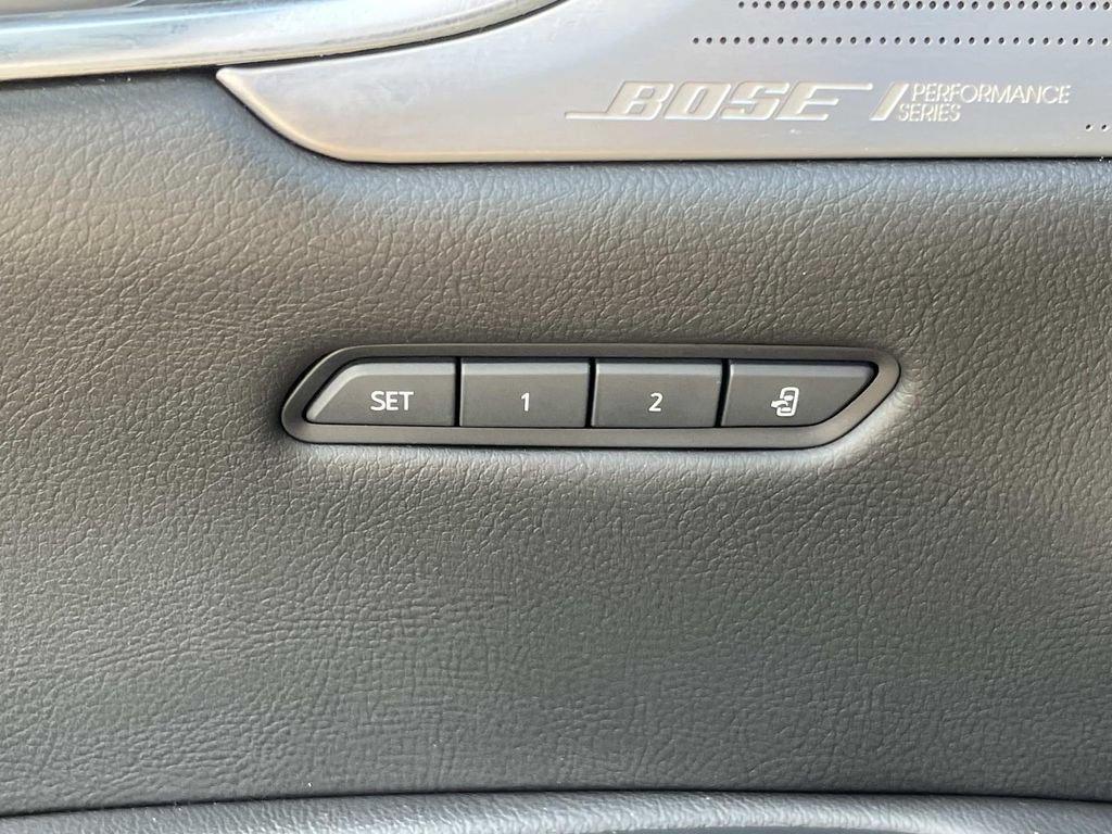 Certified 2023 Cadillac XT5 Premium Luxury AWD/4WD image 29
