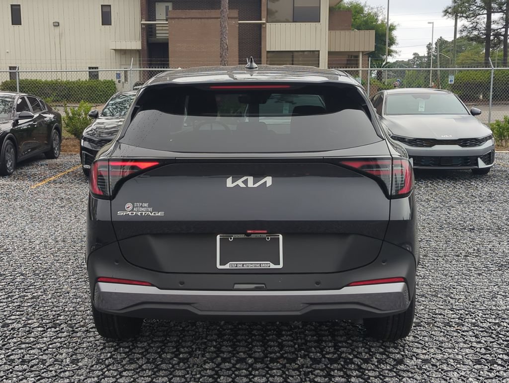 New 2026 Kia Sportage LX w/ LX Convenience Package FWD image 6