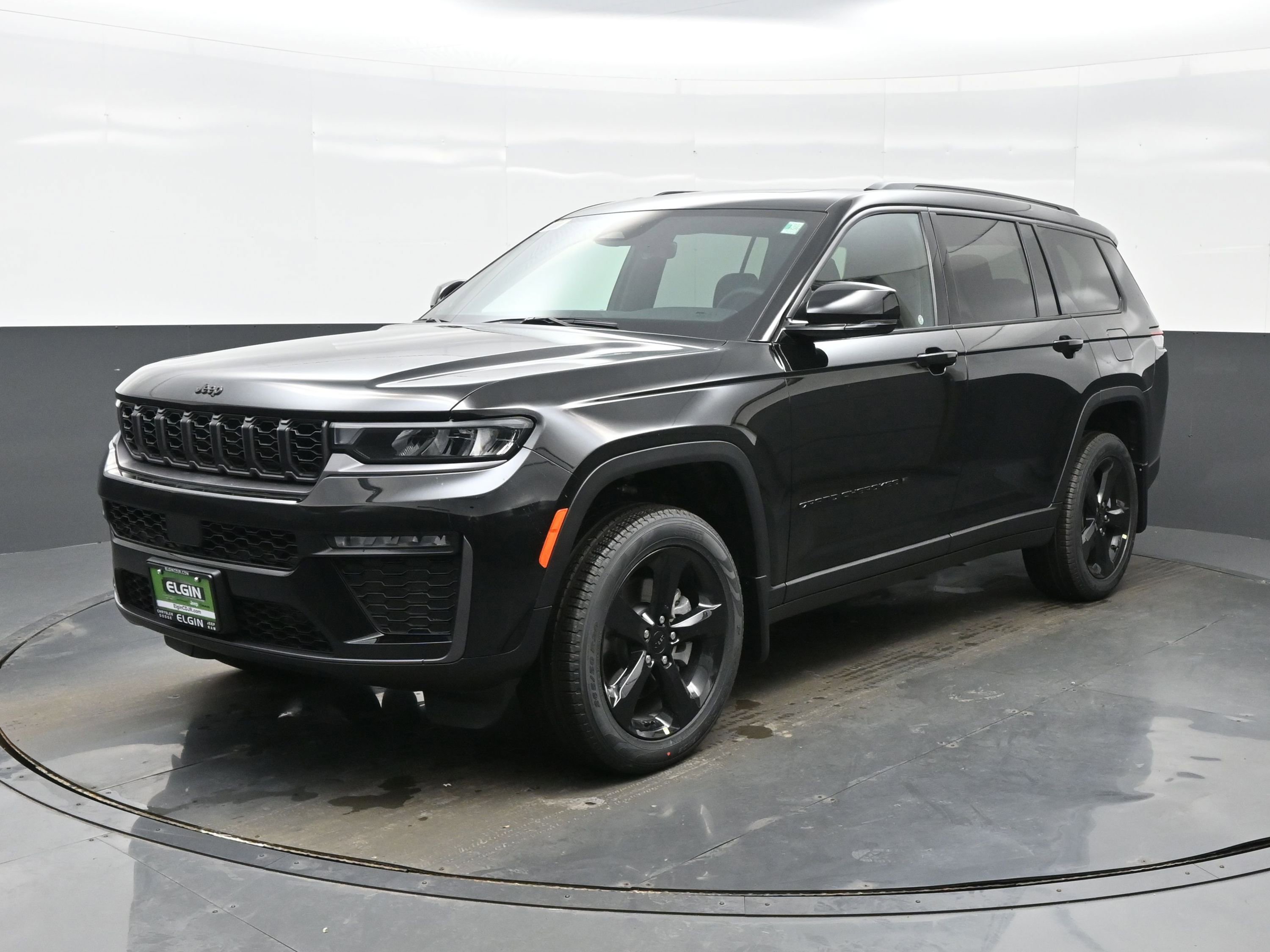 New 2026 Jeep Grand Cherokee L Limited w/ Limited Altitude Package AWD/4WD image 2