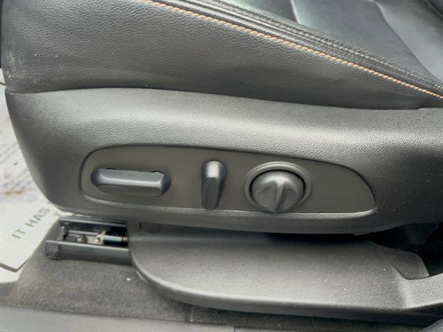 Used 2018 Chevrolet Equinox Premier image 15