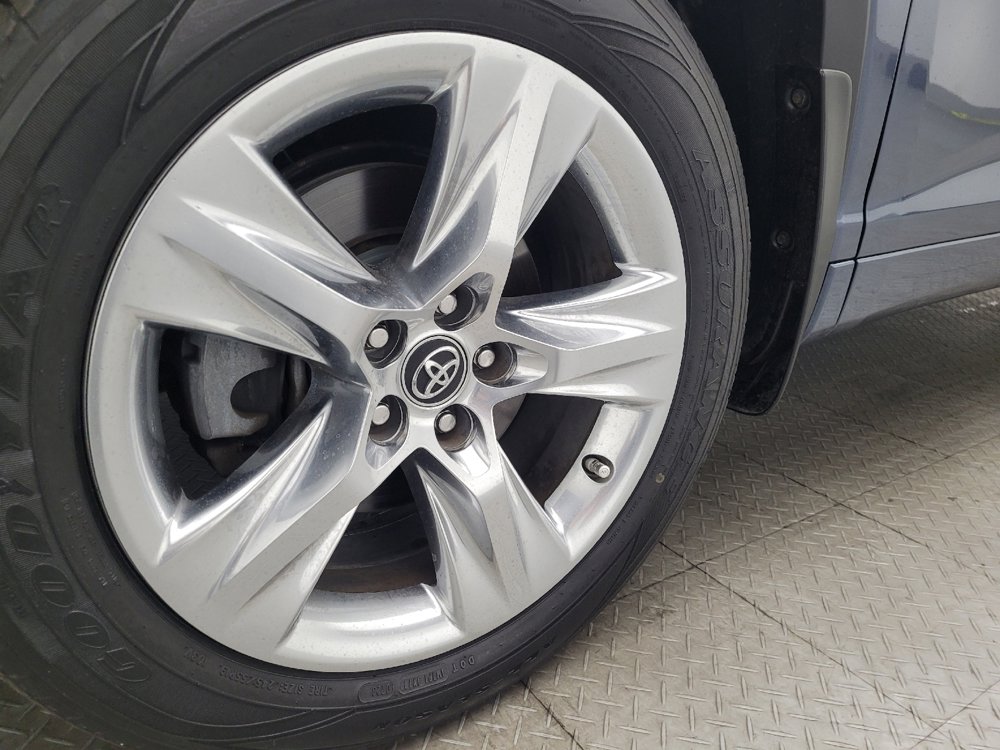 Used 2019 Toyota Highlander Limited image 31