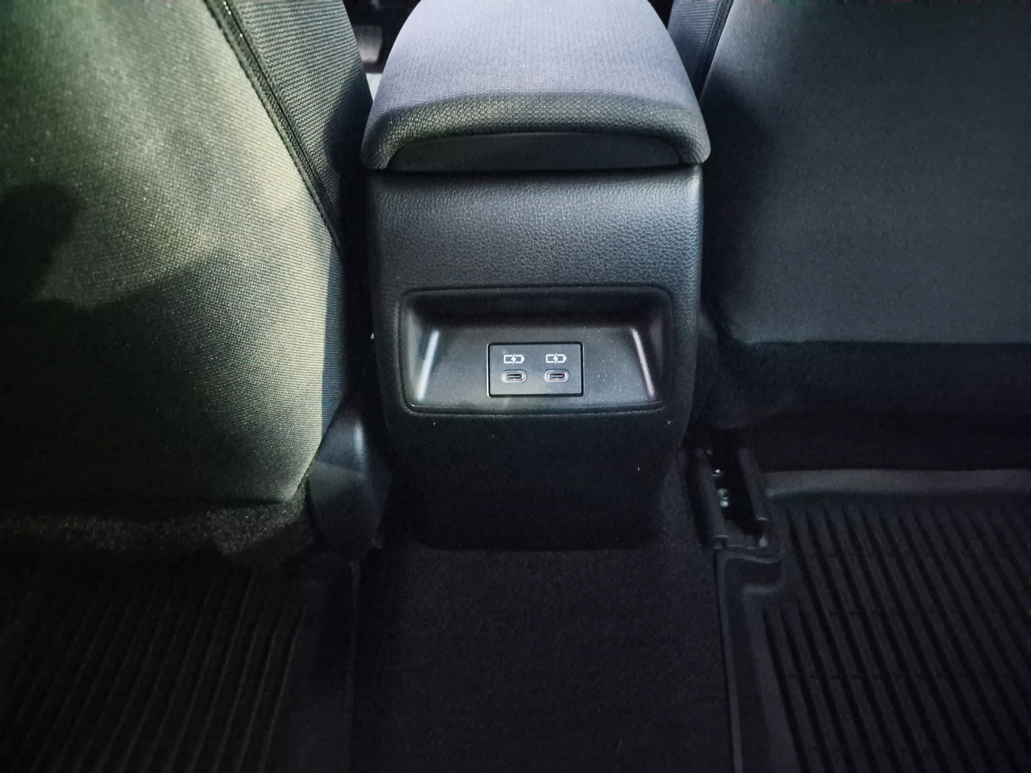 Used 2026 Toyota Corolla LE image 14