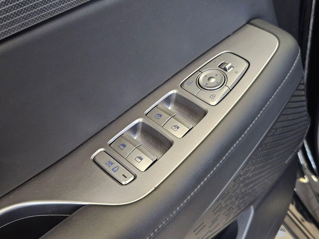 Used 2023 Hyundai Palisade Limited image 11