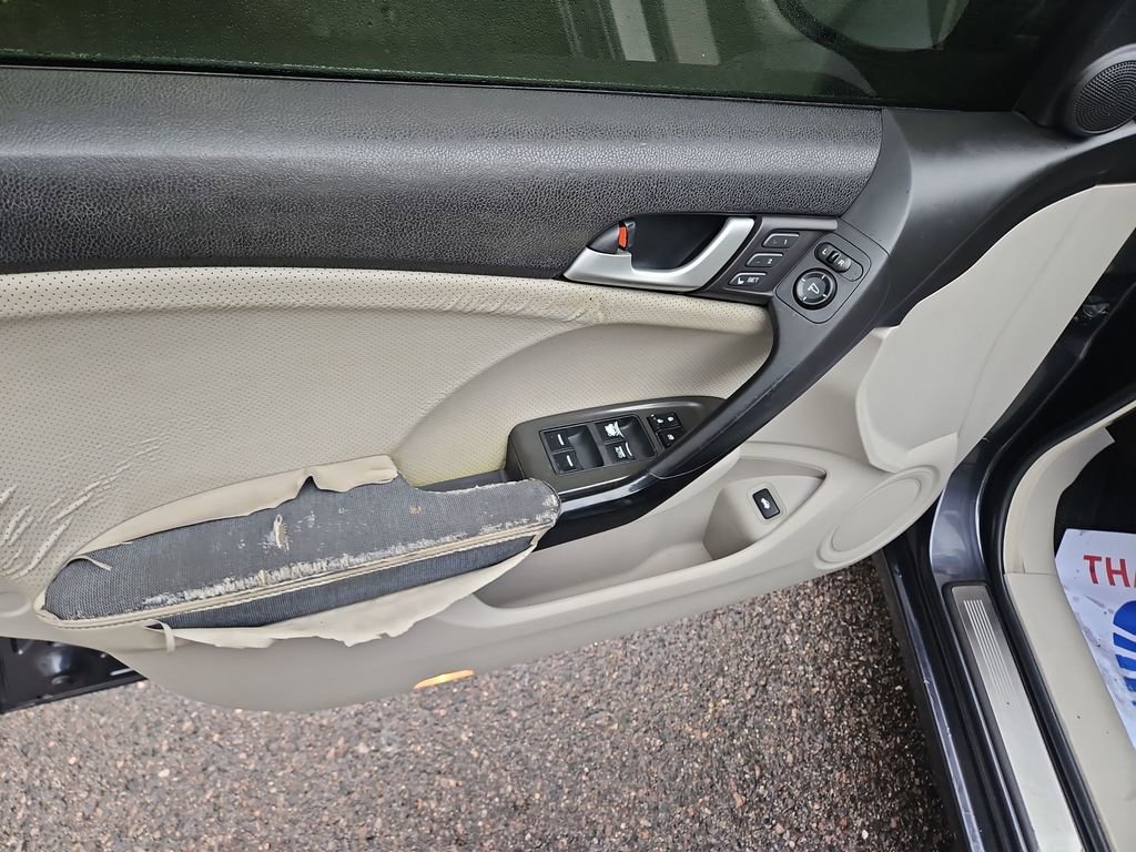 Used 2013 Acura TSX Sedan FWD image 10