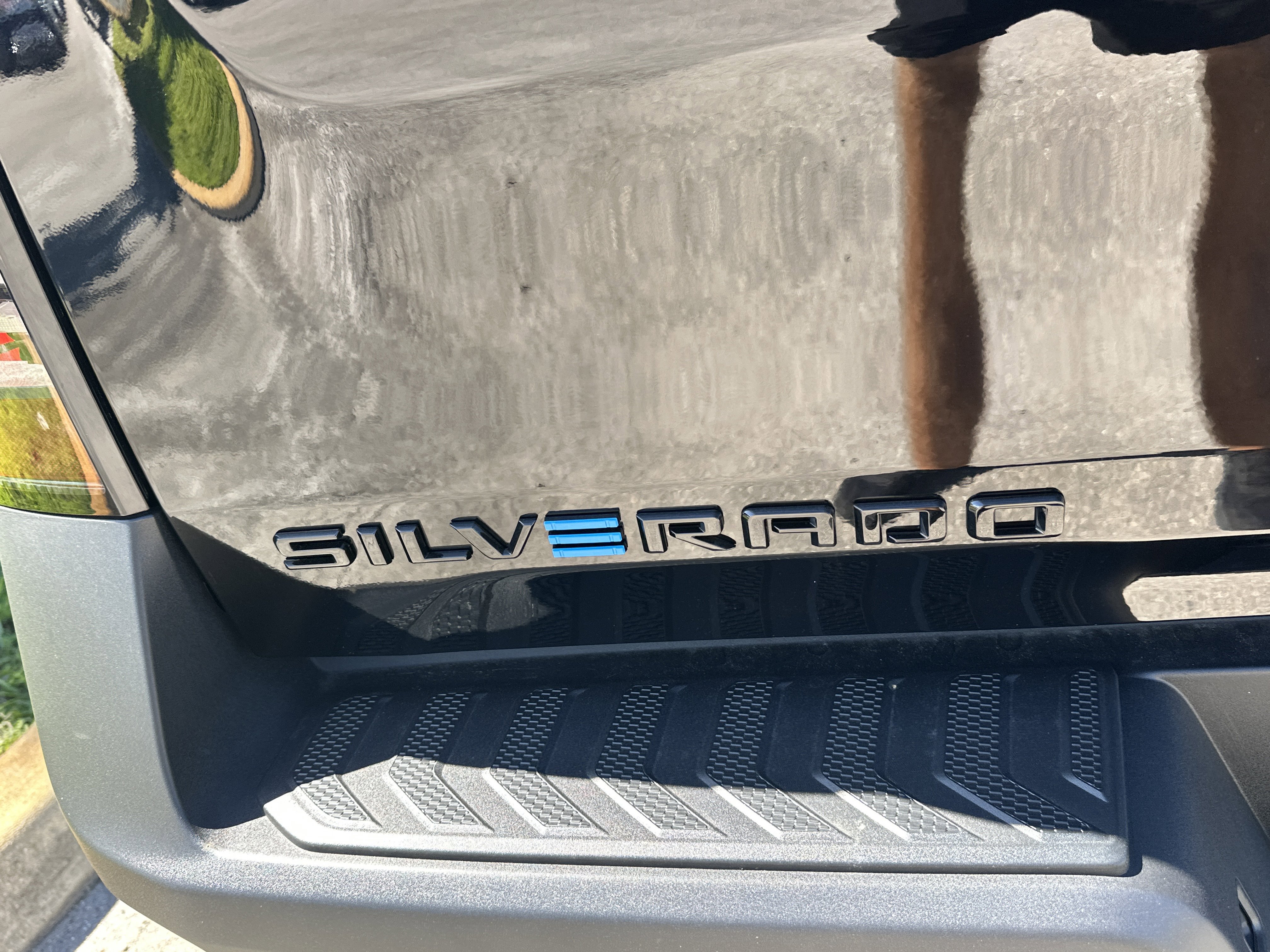 New 2026 Chevrolet Silverado EV Trail Boss w/ Premium Package image 8