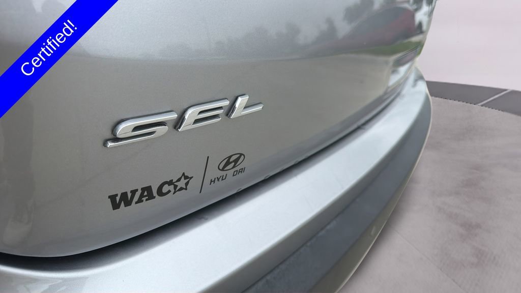 Used 2022 Ford Edge SEL AWD/4WD image 16