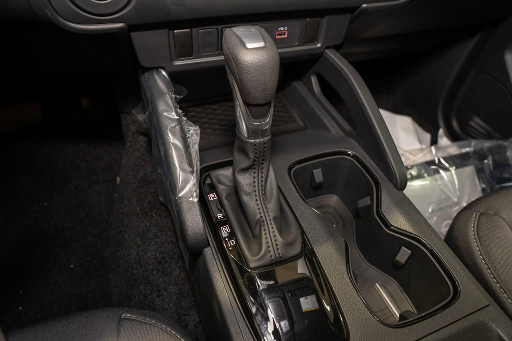 New 2026 Nissan Frontier SV w/ Tow Package image 12