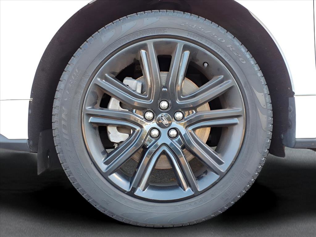 Used 2022 Ford Edge ST-Line w/ Class II Trailer Tow Package image 9