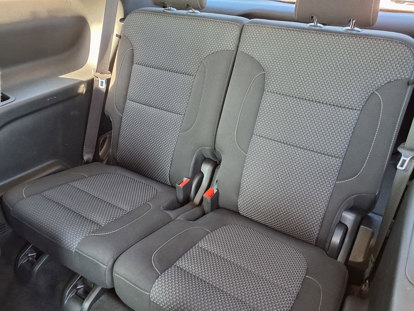 Used 2022 GMC Acadia SLE FWD image 19