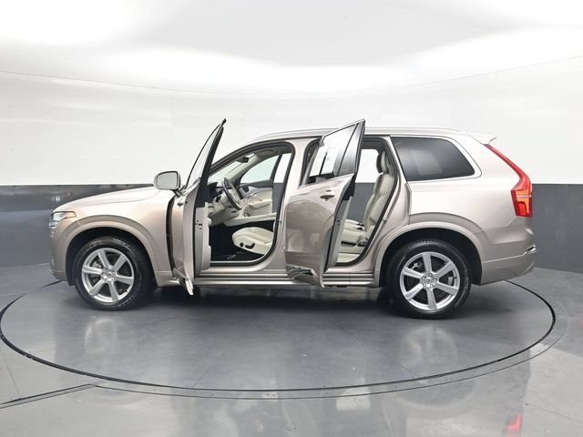 Used 2024 Volvo XC90 B5 Core AWD/4WD image 41