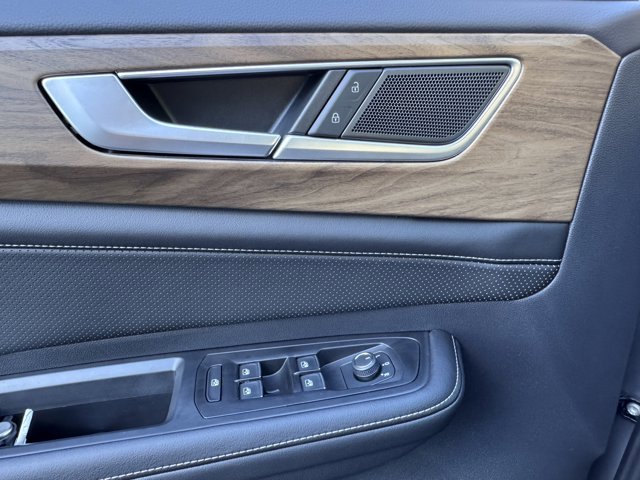 New 2026 Volkswagen Atlas SE image 9