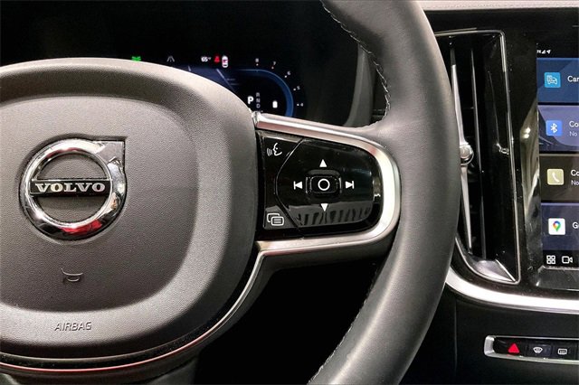 Certified 2024 Volvo V60 B5 Cross Country Ultimate w/ Protection Package Premier image 20