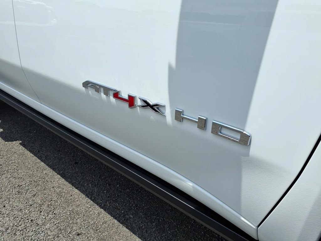 New 2026 GMC Sierra 2500 AT4X AWD/4WD image 10