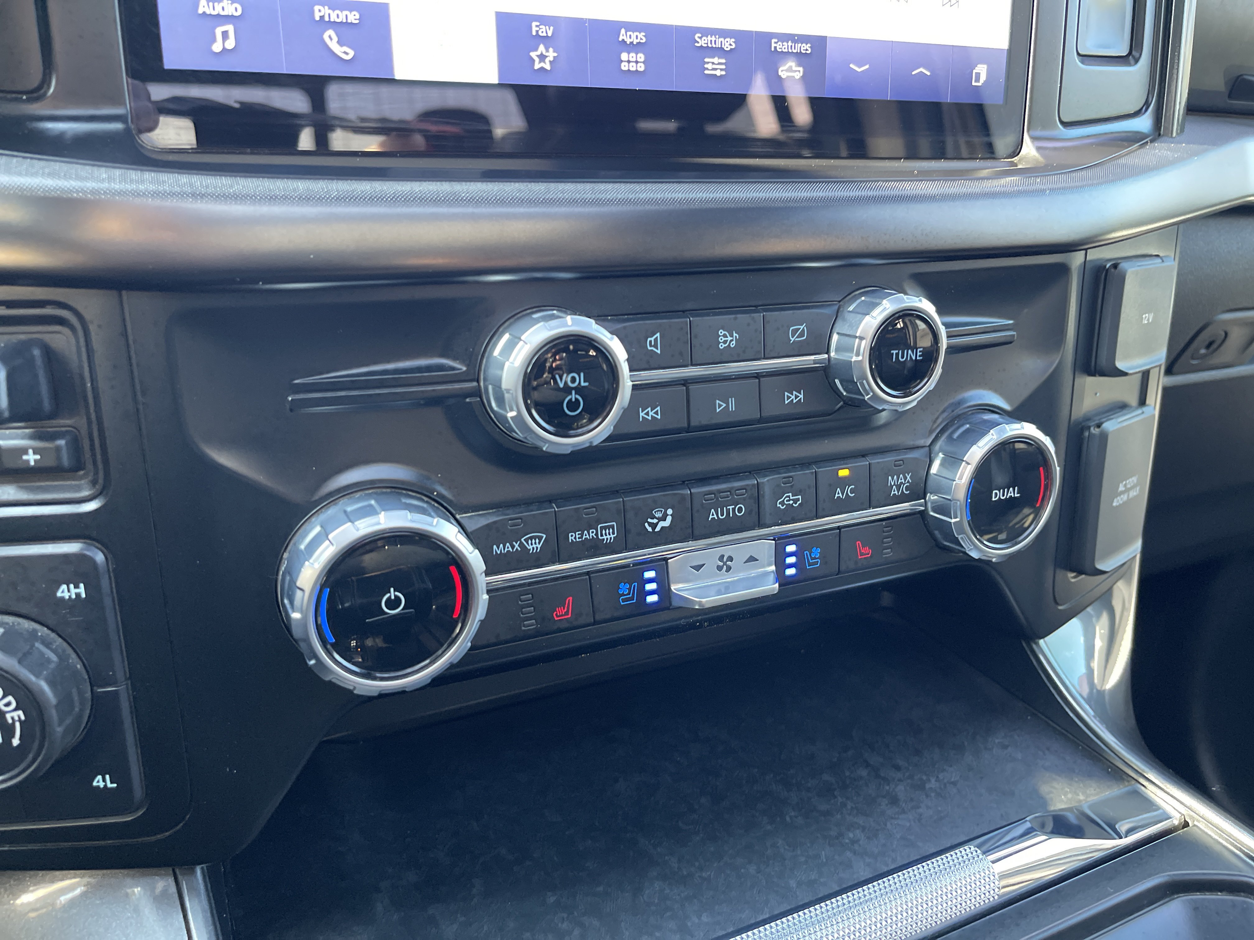 Used 2023 Ford F150 Tremor w/ Equipment Group 402A High AWD/4WD image 23