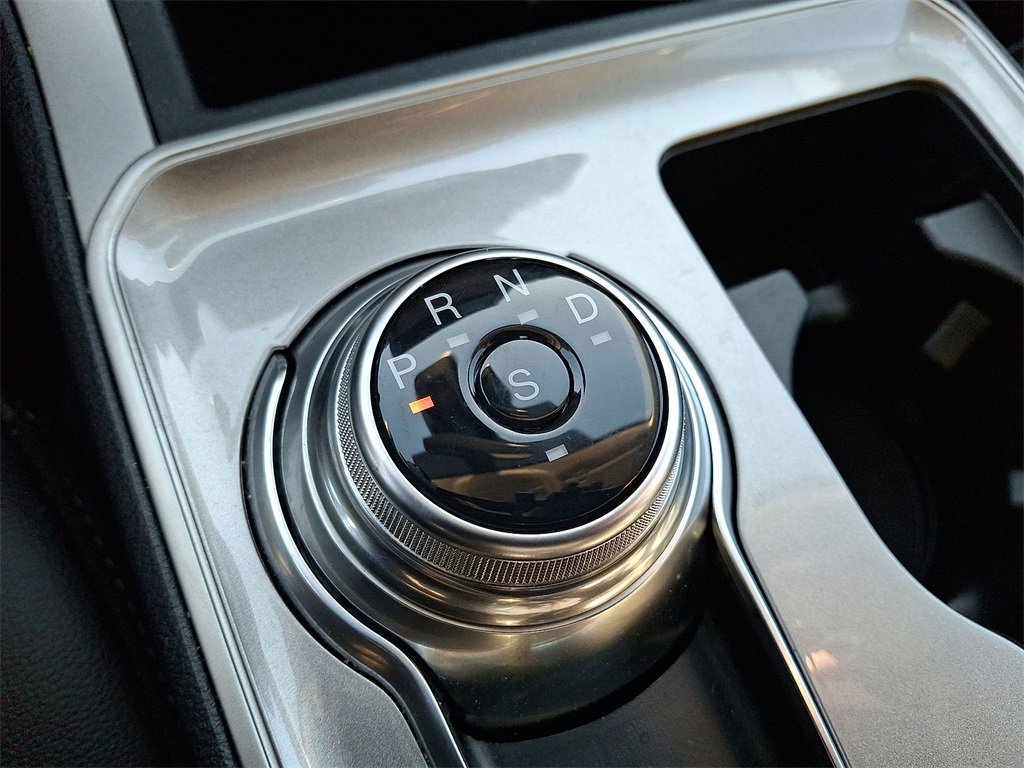 Certified 2023 Ford Edge SEL w/ Convenience Package image 12