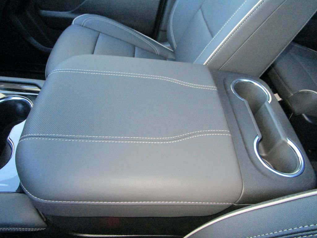 New 2026 GMC Yukon XL Elevation w/ Elevation Premium Package image 43