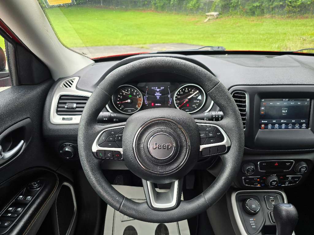 Used 2021 Jeep Compass Sport AWD/4WD image 14