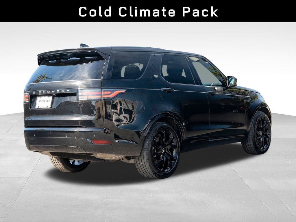Certified 2024 Land Rover Discovery Dynamic SE image 4