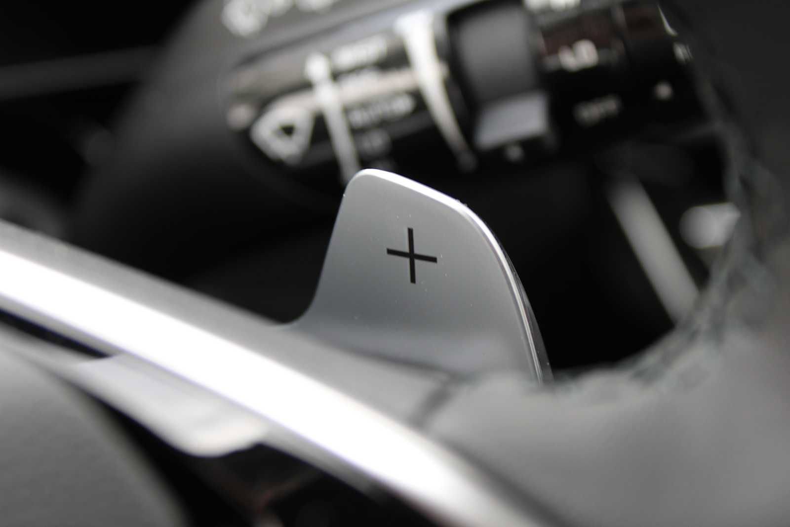 New 2025 Kia Niro EX image 29