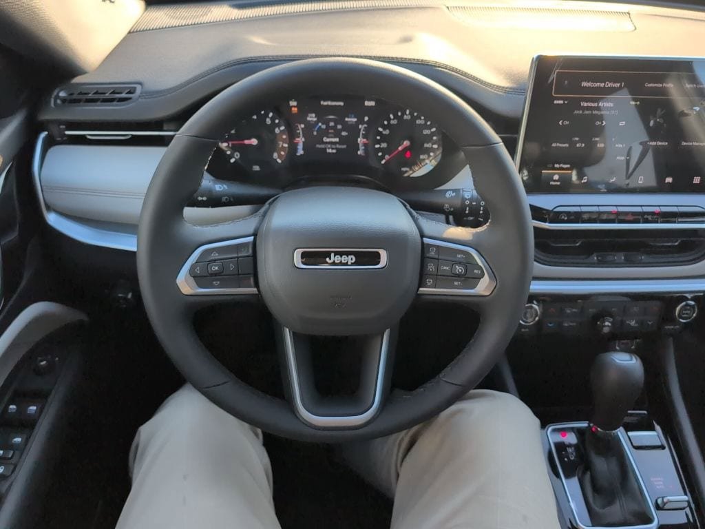 New 2026 Jeep Compass Limited AWD/4WD image 25
