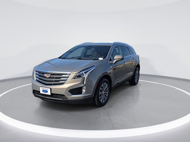 Used 2017 Cadillac XT5 Luxury w/ Driver Awareness Package image 4