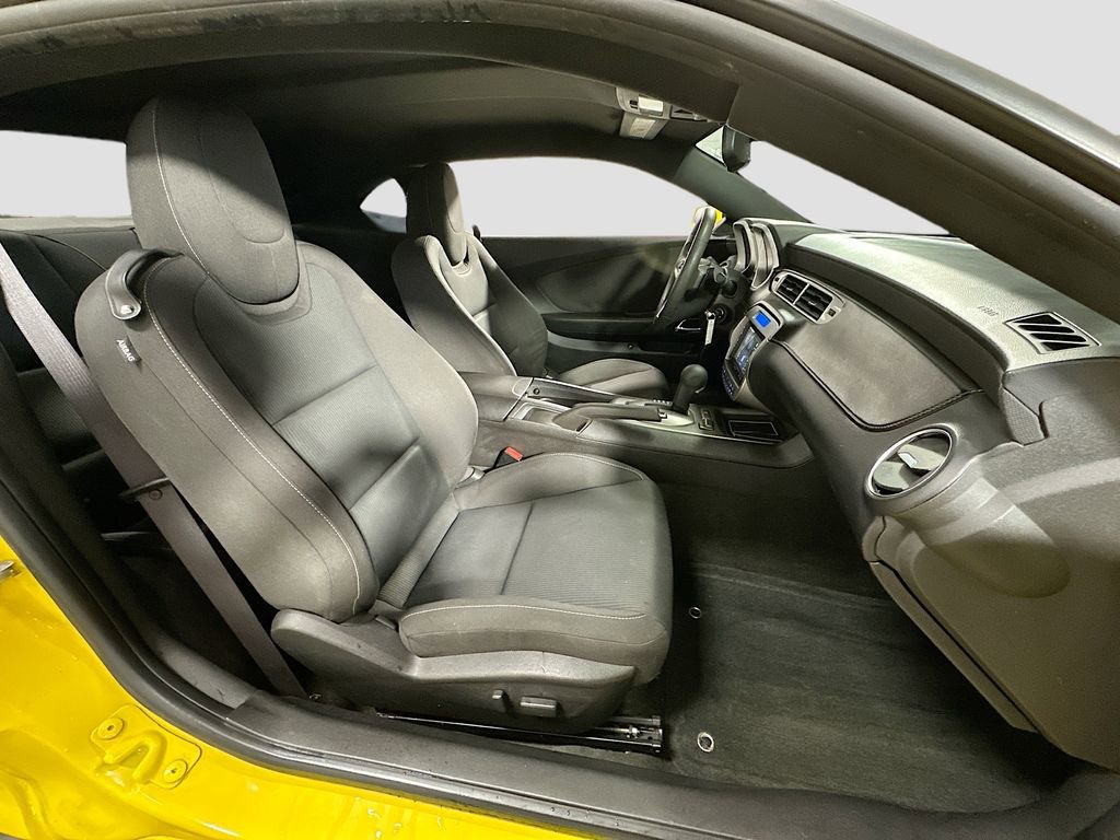 Used 2012 Chevrolet Camaro LT image 28