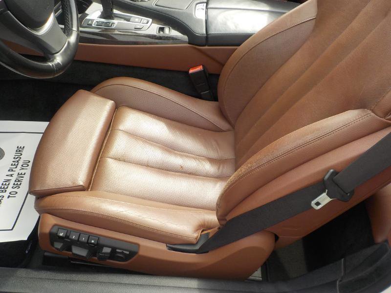 Used 2012 BMW 640i Convertible w/ Luxury Seating Pkg image 16