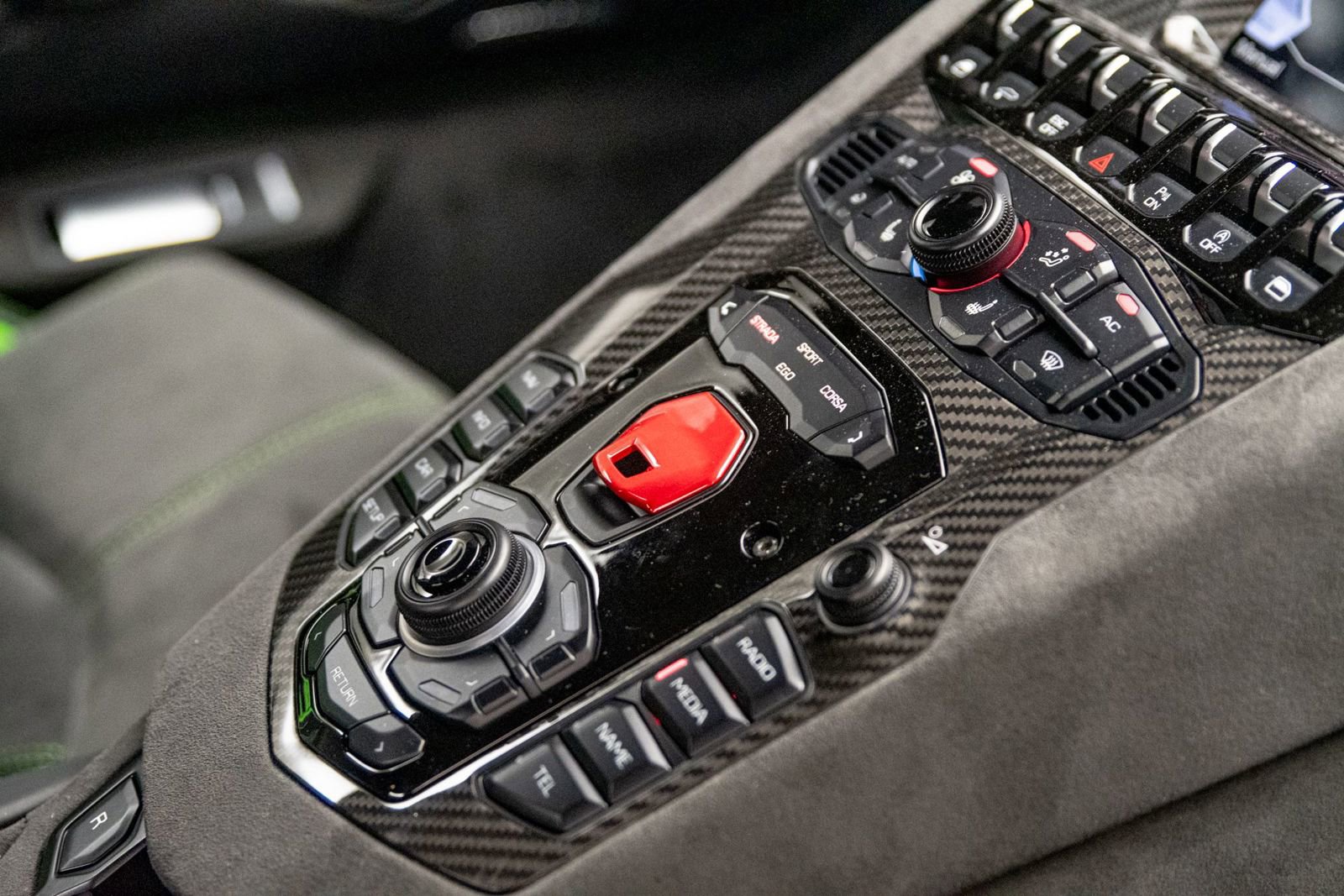 Used 2022 Lamborghini Aventador LP 780-4 Ultimae AWD/4WD image 26