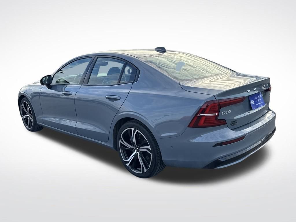 Used 2024 Volvo S60 B5 Plus image 3